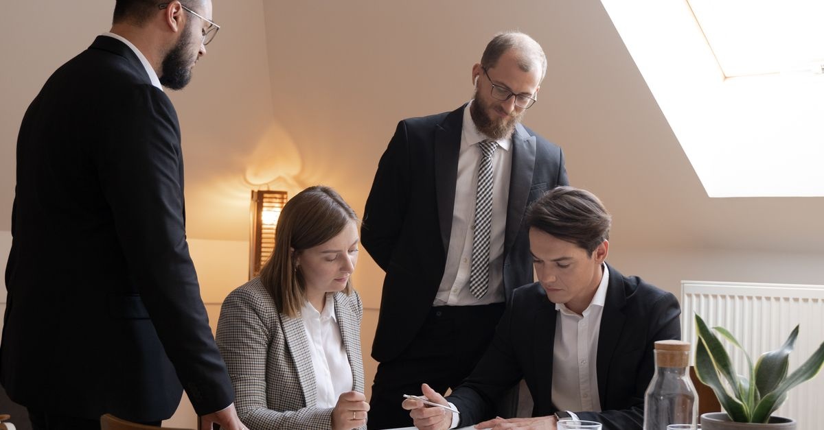 Jak wybrać najlepszą formę opodatkowania dla firmy? Praktyczny przewodnik bez zbędnego żargonu